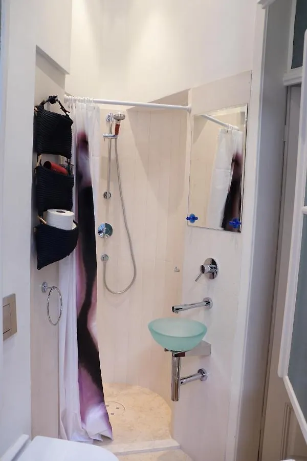Downtown Vienna, 5*City Apartment Hofburg Palace Austria